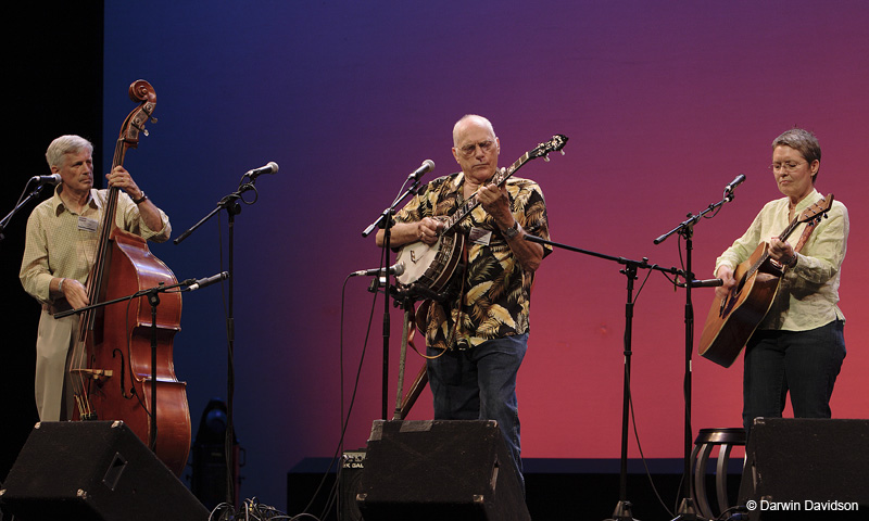 Eddie & Martha Adcock with Tom Gray-3105