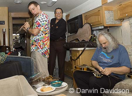 David Grisman and band warming up-1566