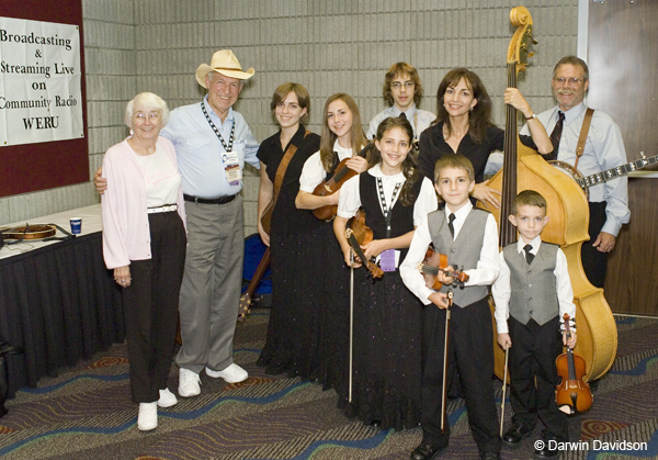 Al & Barbara Hawkes with The Muellers-0690