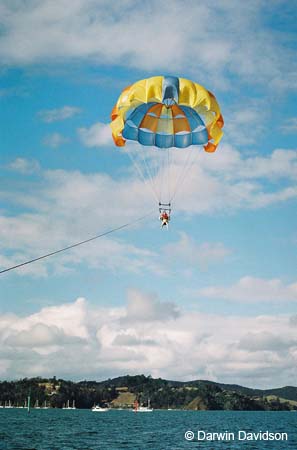 8-Darwin parasailing-0011