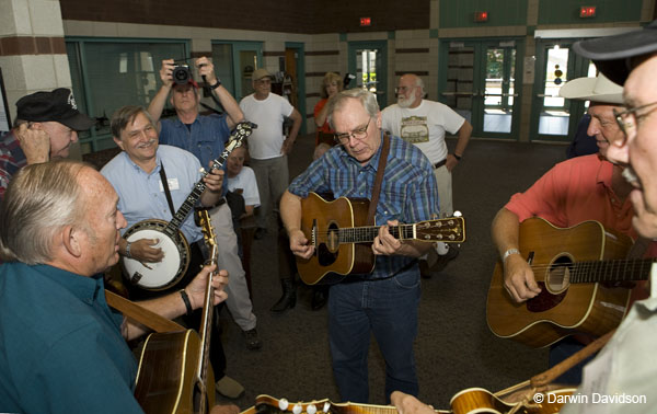 Blue Grass Boys at River Park Center-1005