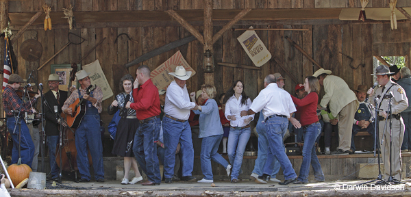 Sheriff Elvis Doolin And His Square Dancers-7502