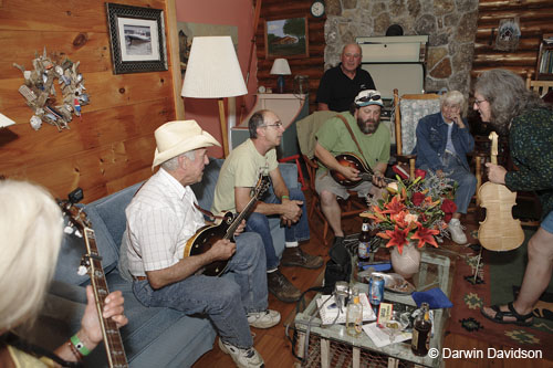 Jammin' at Jim and Lea's-8030