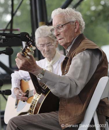 Julia and Wade Mainer-3919